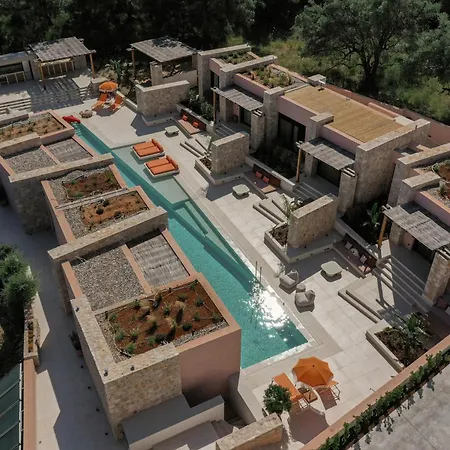 Panzió Ninemo Village